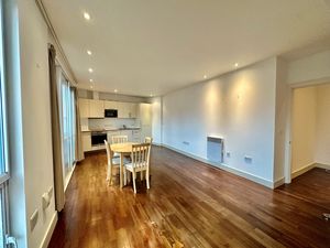 Photo 11- click for photo gallery